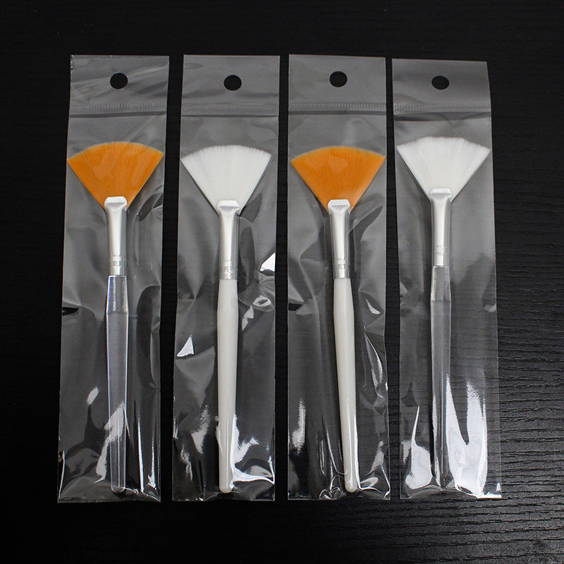 Beauty Tools Fan Brush (Tartaric Acid Brush)