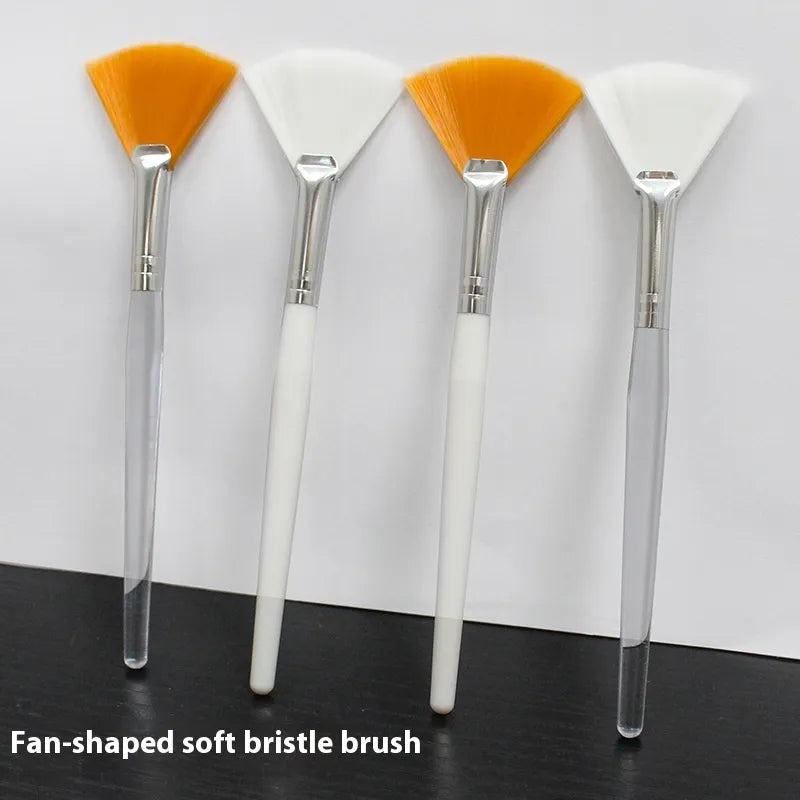 Beauty Tools Fan Brush (Tartaric Acid Brush)