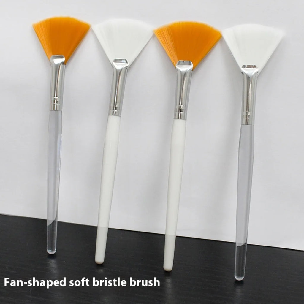 Beauty Tools Fan Brush (Tartaric Acid Brush)