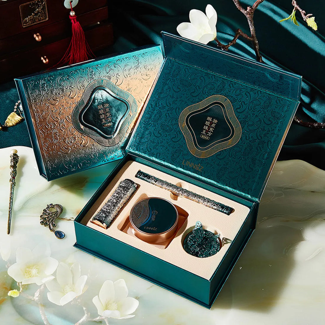 Chinese Style Oriental Makeup Set